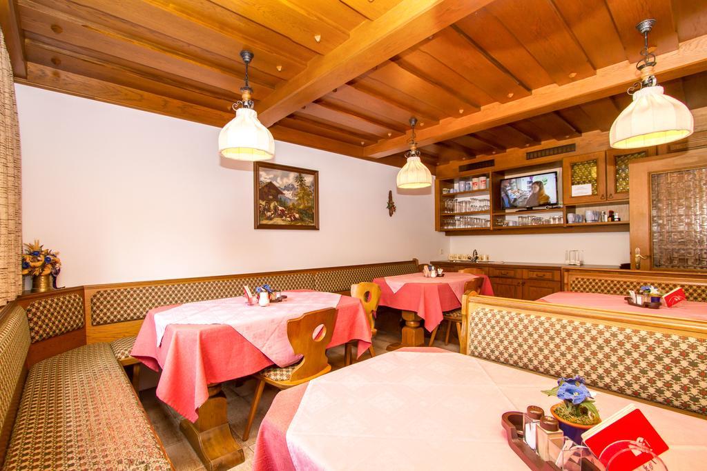 Hotel Haus Helga Unken Zewnętrze zdjęcie
